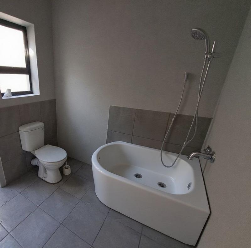 4 Bedroom Property for Sale in Pearly Beach Western Cape